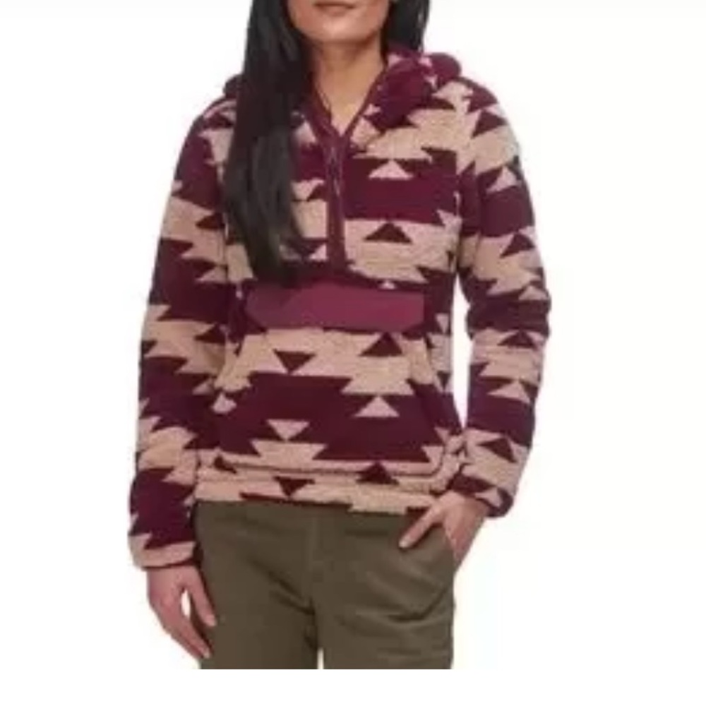 The North Face Campshire hooded pullover fleece jacket
